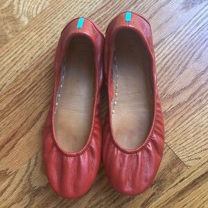 Tieks Sz 9 Ref Leather Flats